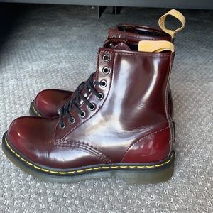 dr martens 47